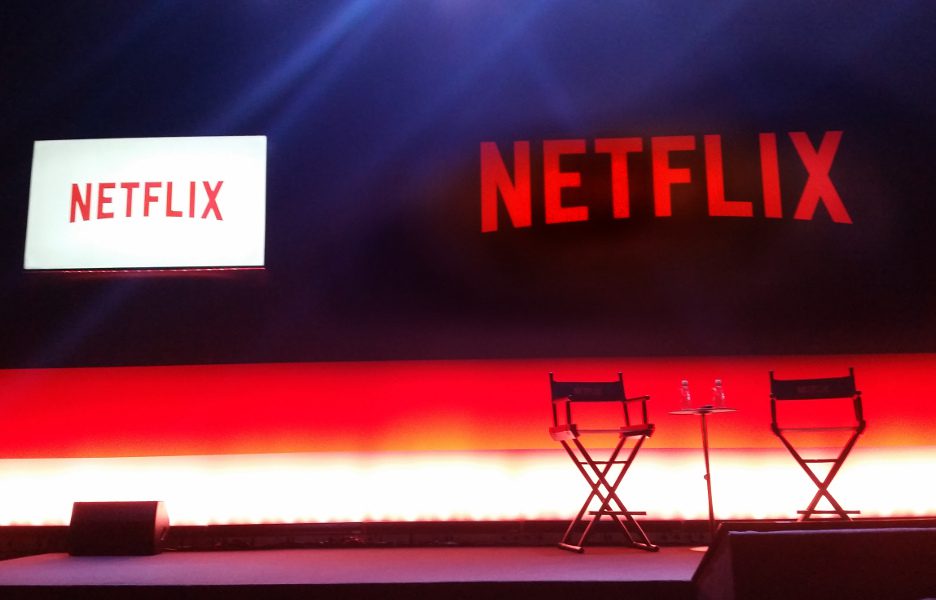 Netflix fará cobrança extra para quem compartilha senhas